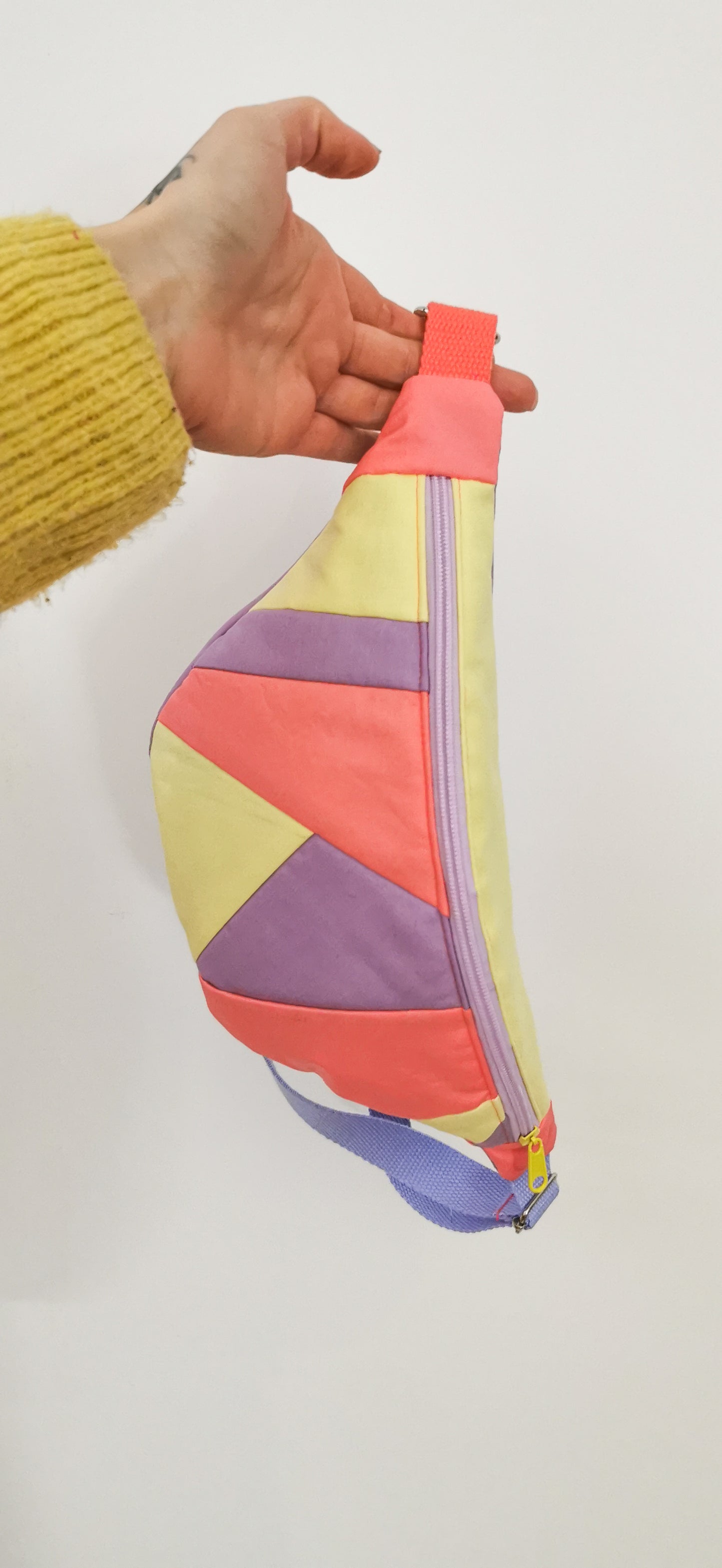 Zero Waste 80s Patchwork Hipbag Bauchtasche Cross Body Bag Pastell #1